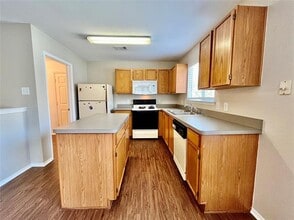 2200 Lookout Ln in Denton, TX - Building Photo - Building Photo