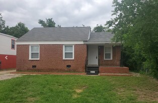 2143 NE 19th St in Oklahoma City, OK - Building Photo
