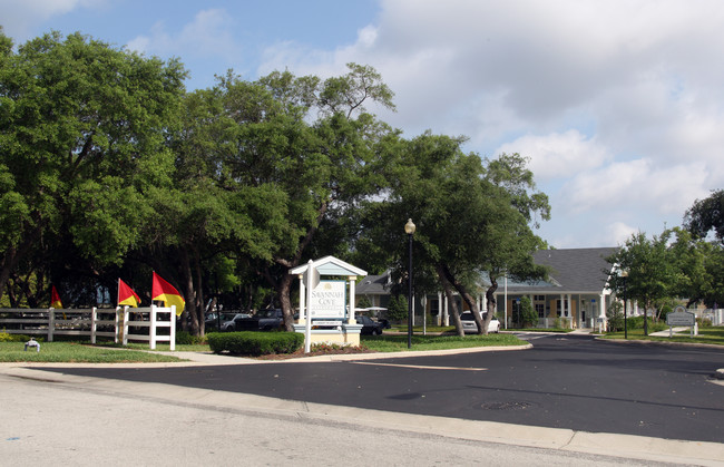 Savannah Cove Apartments in Tarpon Springs, FL - Foto de edificio - Building Photo