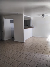 1151 S Chestnut Ave in Fresno, CA - Building Photo - Building Photo