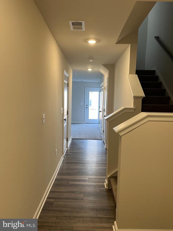 121 Canning Rd in Inwood, WV - Foto de edificio - Building Photo