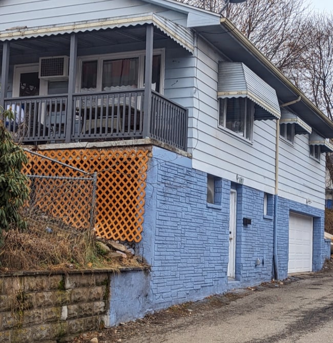 property at 414 Rear Orchard St