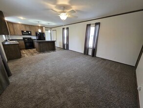 3648 Chestnut St in Village of Clarkston, MI - Building Photo - Building Photo