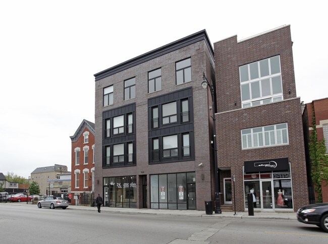 1717-1719 W North Ave in Chicago, IL - Building Photo - Building Photo