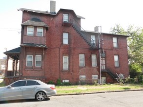 314 S 4th St in Camden, NJ - Building Photo - Building Photo