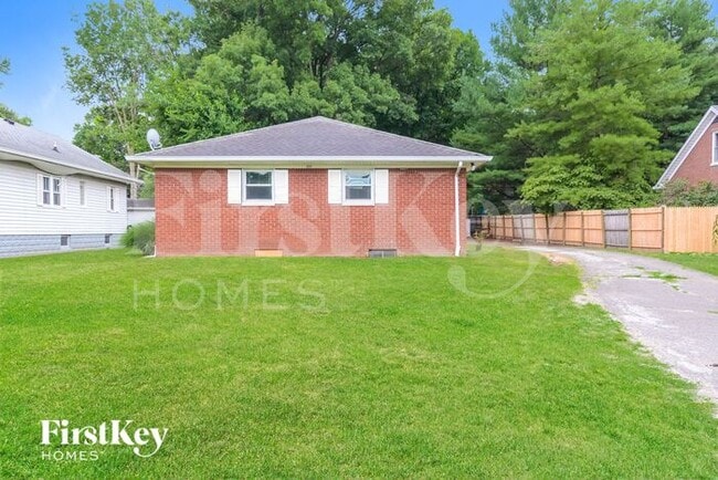 property at 201 E Sumner Ave