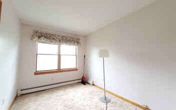 9 Willard Pl in Monroe, NY - Building Photo - Building Photo