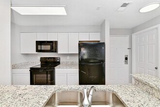 7503 Atlantis Way in Kissimmee, FL - Building Photo - Building Photo