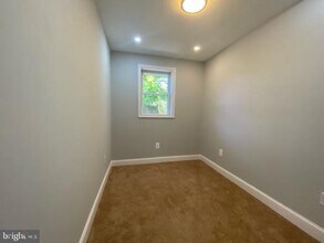 4616 Pulaski Ave in Philadelphia, PA - Building Photo - Building Photo