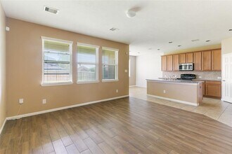 20323 Mathis Landing Dr in Cypress, TX - Building Photo - Building Photo