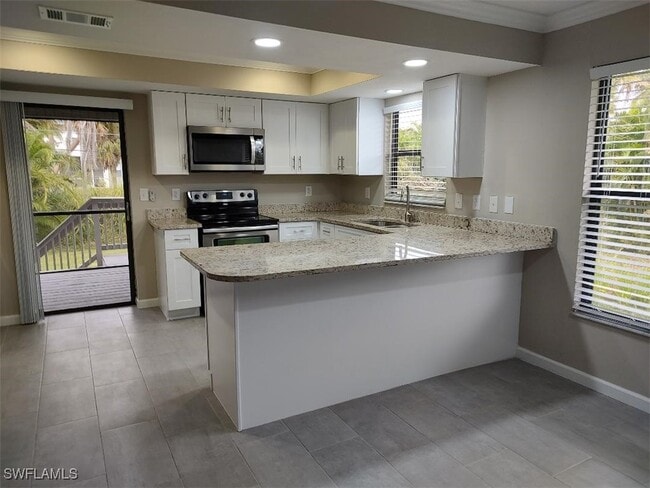 13411 Heald Ln in Ft. Myers, FL - Building Photo - Building Photo