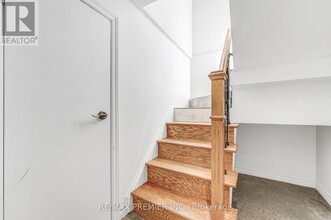 20 Airley Crescent in Toronto, ON - Building Photo - Building Photo