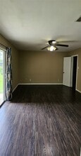 15538 Baybrook Dr in Houston, TX - Building Photo - Building Photo