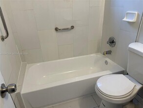 756 NW 5th St in Florida City, FL - Building Photo - Building Photo