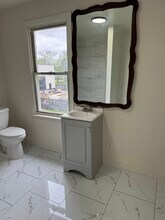 924 N Kresson St in Baltimore, MD - Building Photo - Building Photo