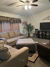 12545 Louis Dr in Beaumont, TX - Foto de edificio - Building Photo