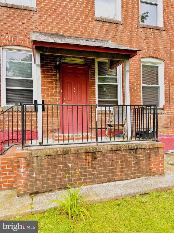 property at 4008 Mortimer Ave
