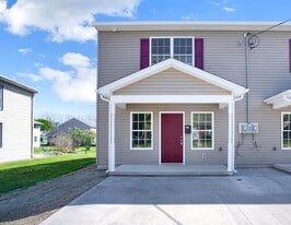 2420 Lehman St in Lebanon, PA - Building Photo