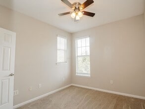 45 Sycamore Ave in Charleston, SC - Building Photo - Building Photo