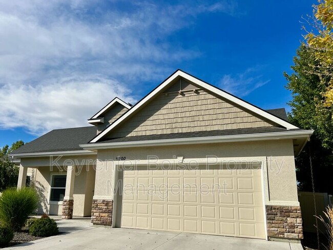 9200 W Avalanche Ct in Boise, ID - Building Photo - Building Photo