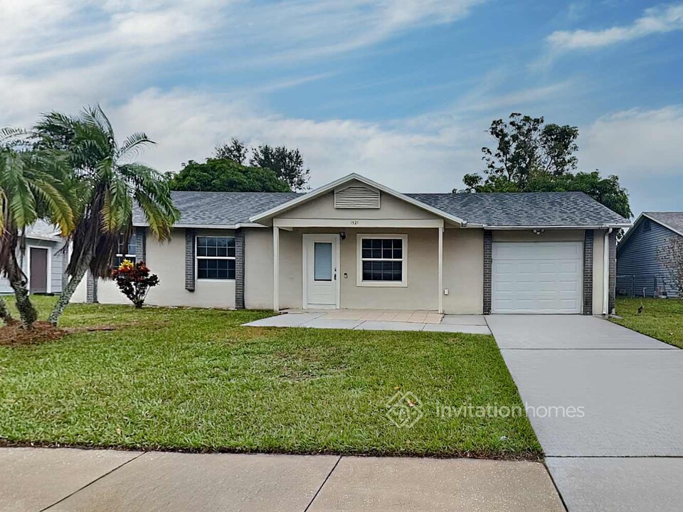 1521 Colony Ave-Unit -225 Timber Ridge SE - 308 in Kissimmee, FL - Building Photo