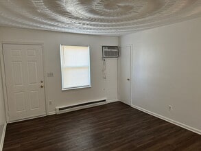 920 Hayes St in Norfolk, VA - Building Photo - Building Photo