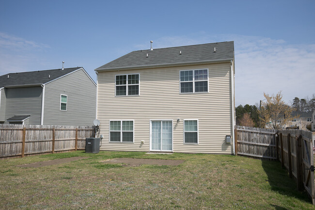 1307 Shiley Dr in Durham, NC - Building Photo - Building Photo