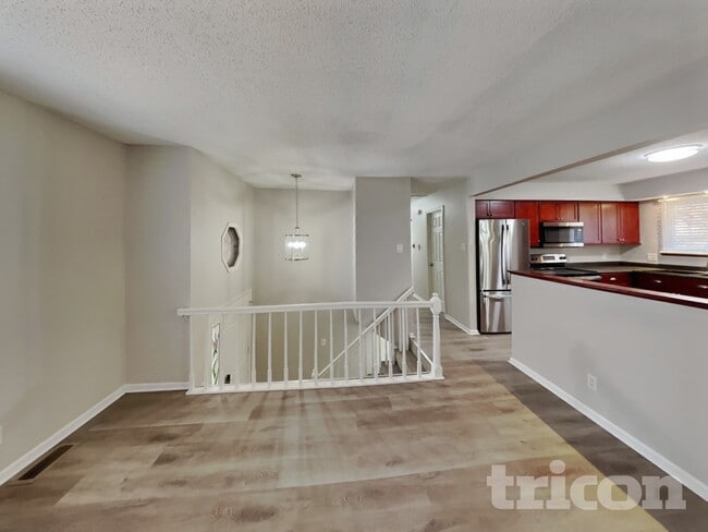 14 Long Branch Ct in St. Peters, MO - Foto de edificio - Building Photo