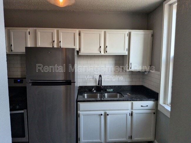 1163 7th St W in St. Paul, MN - Building Photo - Building Photo