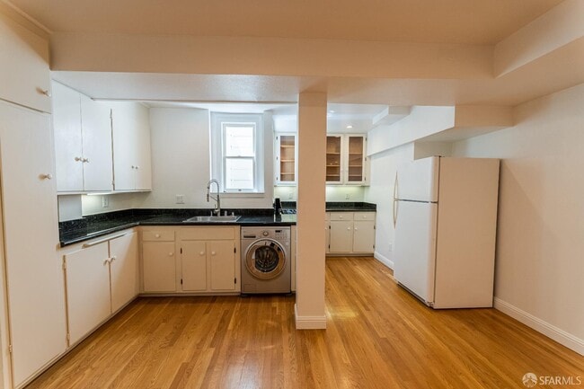 property at 2854 Jackson St