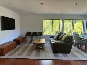 310 Butterfield Rd in San Anselmo, CA - Building Photo - Building Photo