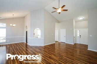 2518 Bushy Pine Ct in Charlotte, NC - Foto de edificio - Building Photo