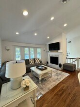 44 Eisenhower Dr in East Quogue, NY - Building Photo - Building Photo