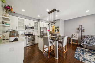 2155 Cosmo Way in San Marcos, CA - Building Photo - Building Photo