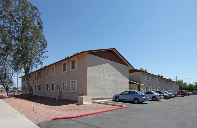 Bella Sophia Apartments in Phoenix, AZ - Building Photo - Building Photo