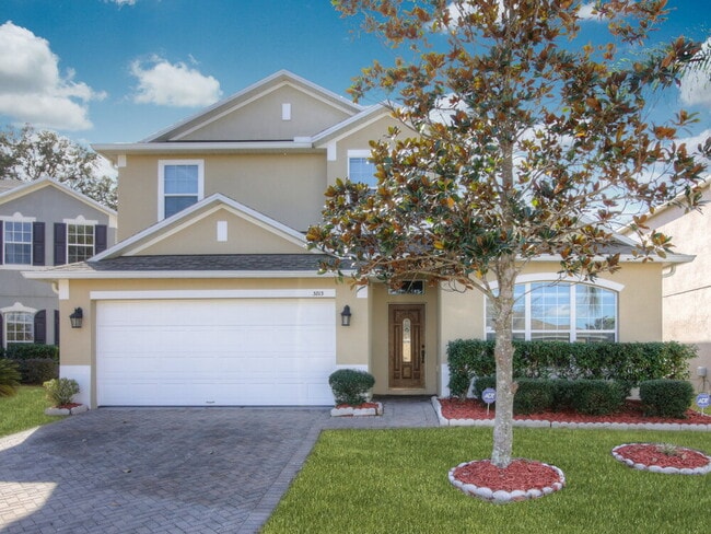 property at 3813 Pyrite Dr