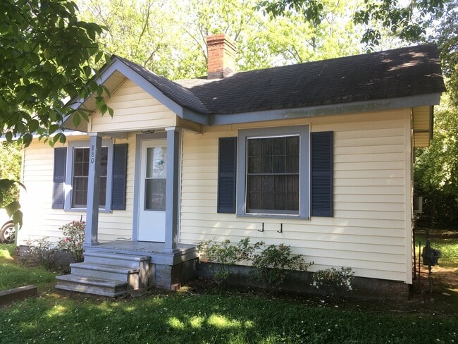 880 Sunset Dr in Athens, GA - Building Photo - Building Photo