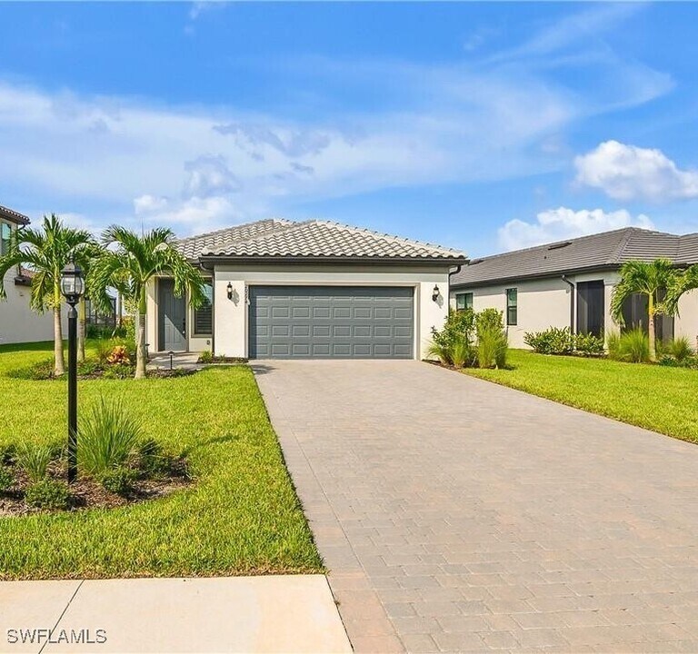 20274 Napa Loop in Estero, FL - Building Photo