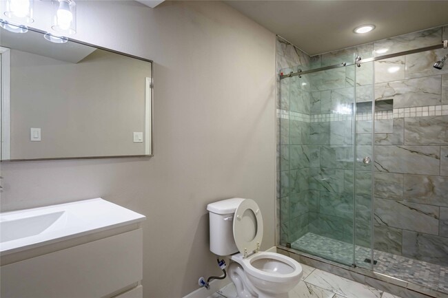 property at 11933 Beechnut St