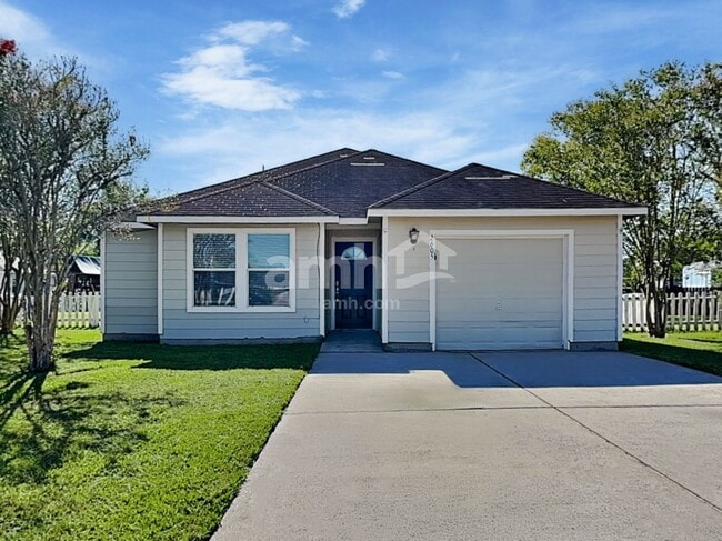 property at 2605 Zackery Ct