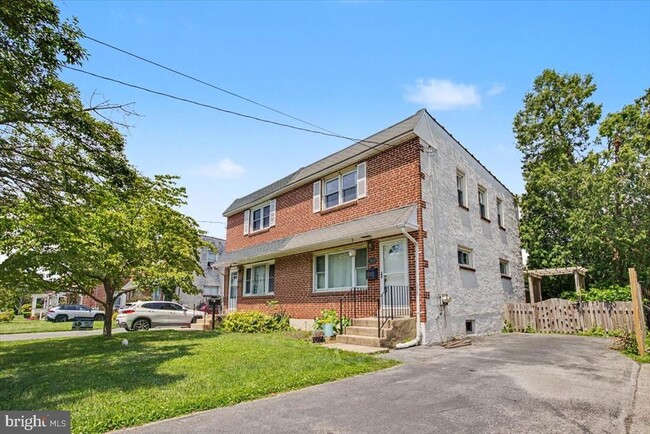 property at 749 S Matlack St