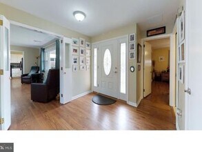 28 N St Cloud St in Allentown, PA - Building Photo - Building Photo