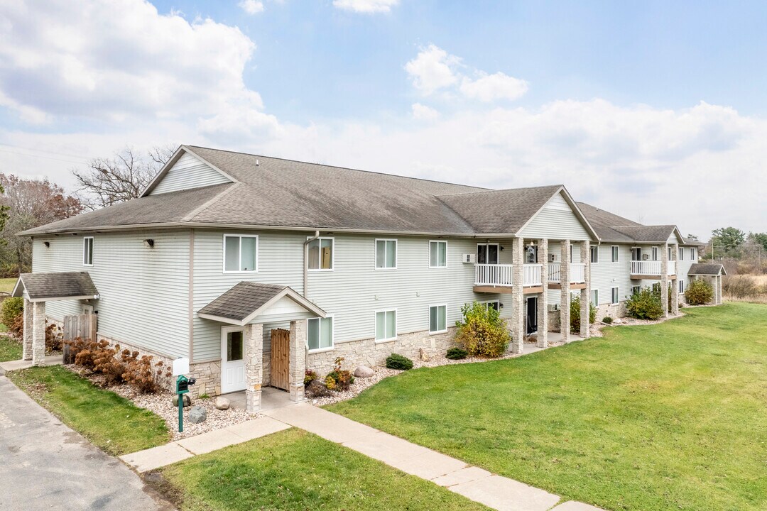 Murdock Manor Apartments in Tomah, WI - Foto de edificio