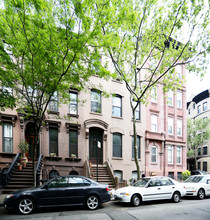 407 Clinton St in Brooklyn, NY - Building Photo - Building Photo