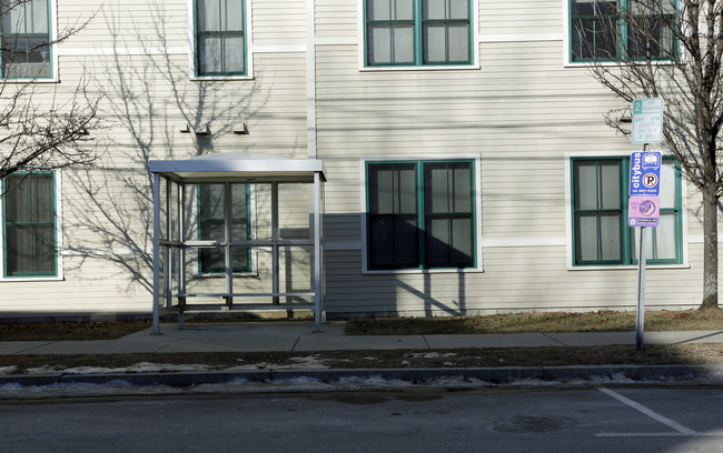 Temple Street Elderly Housing in Nashua, NH - Building Photo - Building Photo