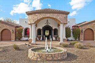 8214 E Kael St in Mesa, AZ - Building Photo