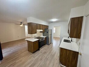 511 Maple Ave in Niceville, FL - Building Photo - Building Photo