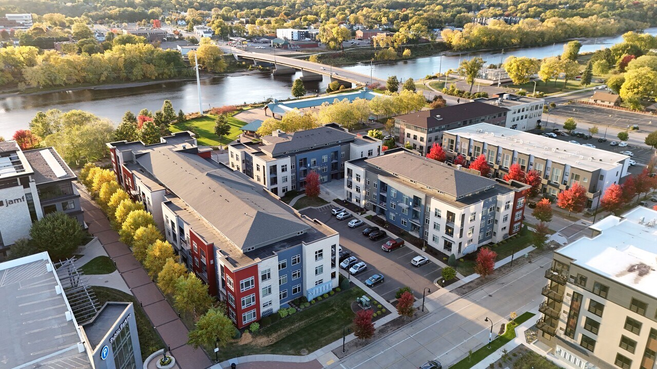 Riverfront Terrace in Eau Claire, WI - Building Photo