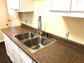 10830 Fairland Dr in Houston, TX - Building Photo - Building Photo