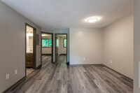 Vernon Pines Apartments in Vernon, CT - Foto de edificio - Interior Photo